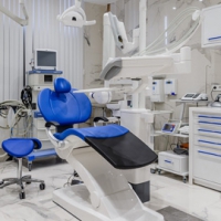 Клиника семейной стоматологии МЕДИ на Академической фото