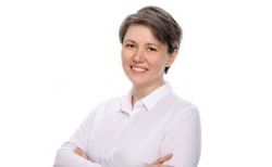 Абрарова Эльвира Линардовна