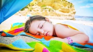 Что делать, если ребенок получил тепловой или солнечный удар