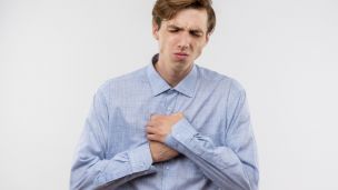 Боль в груди: невралгия или сердце?