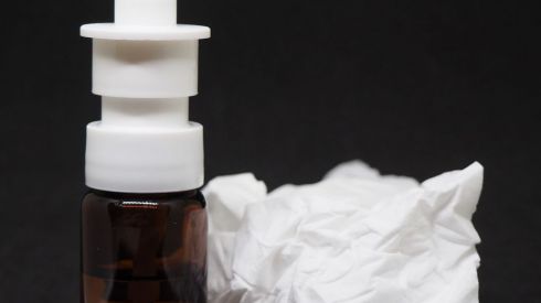 Насморк: лечить или ждать пока сам пройдет?