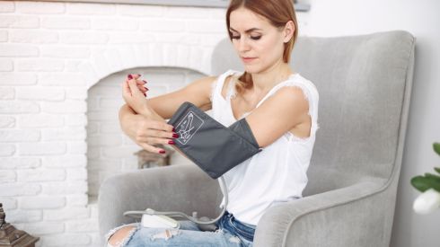 Как снизить давление без лекарств: 5 способов