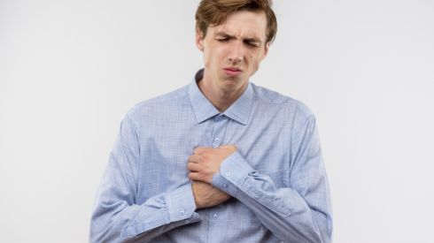 Боль в груди: невралгия или сердце?